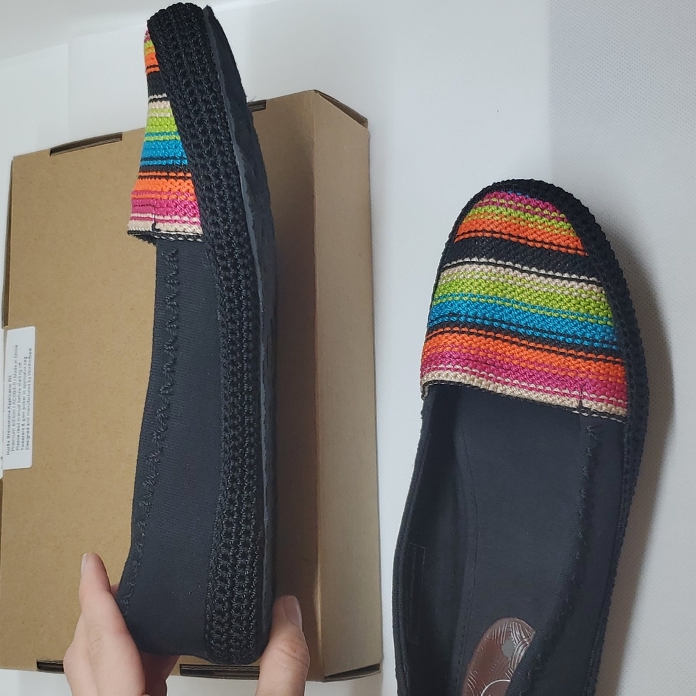 The Sak Multicolored Knitted Loafer Shoes in Women's Size 8 - Picture 6 of 12